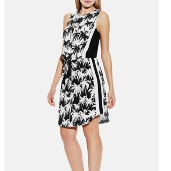 Vince Camuto Black and White Palm Tree Cinch-Waist Sleeveless Dress, size 12 - Picture 1 of 10